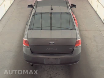 2010 Ford Focus SE Sedan – miniatura 5