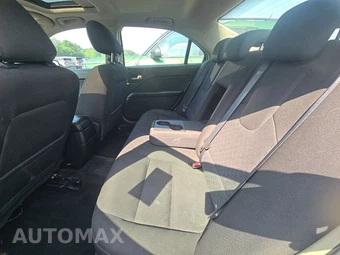 2010 Ford Fusion SE – miniatura 13