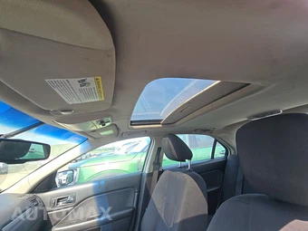 2010 Ford Fusion SE – miniatura 18