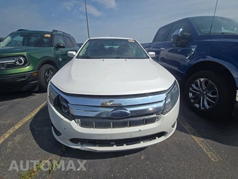 2010 Ford Fusion SE – miniatura 2