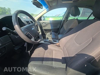 2010 Ford Fusion SE – miniatura 7