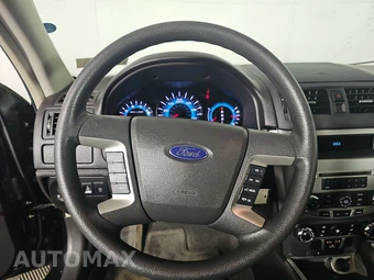 2010 Ford Fusion SE – miniatura 10