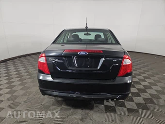 2010 Ford Fusion SE – miniatura 5