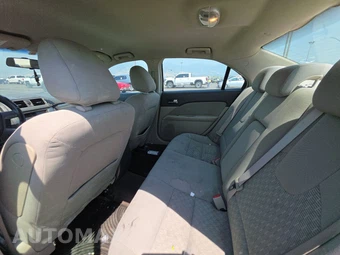 2010 Ford Fusion SE – miniatura 13