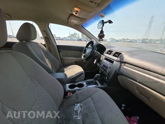 2010 Ford Fusion SE – miniatura 8