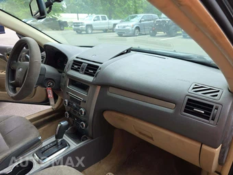 2010 Ford Fusion SE - miniatura 18
