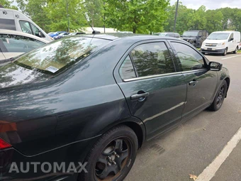 2010 Ford Fusion SE - miniatura 4
