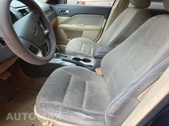 2010 Ford Fusion SE - miniatura 6