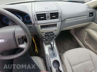 2010 Ford Fusion SE - miniatura 7
