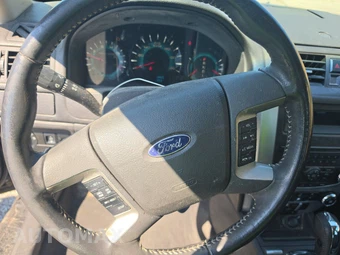 2010 Ford Fusion SEL – miniatura 10