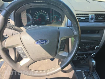 2010 Ford Fusion SEL – miniatura 11