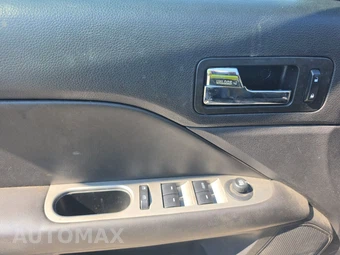 2010 Ford Fusion SEL – miniatura 9