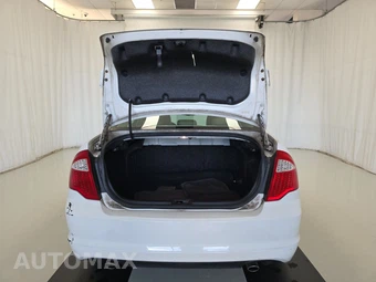 2010 Ford Fusion SEL - miniatura 16