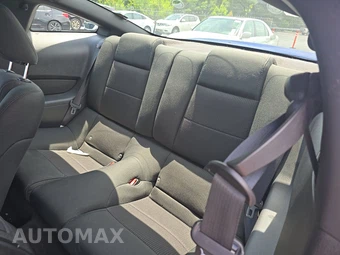 2010 Ford Mustang GT Coupe – miniatura 13