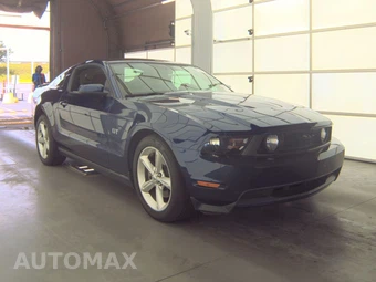2010 Ford Mustang GT Coupe – miniatura 3