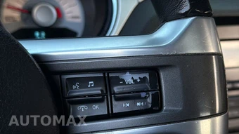 2010 Ford Mustang GT Premium Convertible - miniatura 21