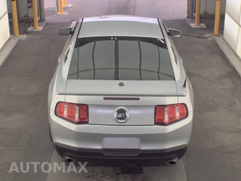 2010 Ford Mustang GT Premium Coupe - miniatura 5