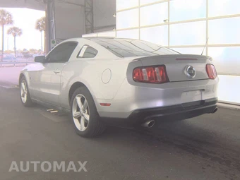 2010 Ford Mustang GT Premium Coupe - miniatura 6
