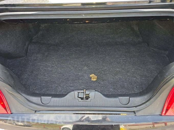 2010 Ford Mustang V6 Convertible - miniatura 14