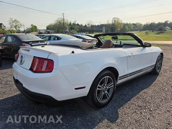 2010 Ford Mustang V6 Premium Convertible - miniatura 7