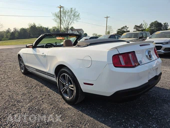 2010 Ford Mustang V6 Premium Convertible - miniatura 8
