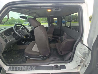 2010 Ford Ranger XLT Extended Cab Medium Bed w/Rear Doors – miniatura 13