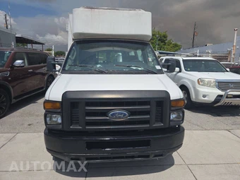 2010 Ford Super Duty E-350 Commercial Cargo Van 138.0" WB - car from the USA, Manheim Buy-Now listing at AUTOMAX