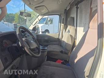 2010 Ford Super Duty E-350 Cutaway DRW - miniatura 7