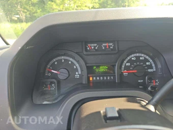 2010 Ford Super Duty E-350 Recreational Van 138.0" WB - miniatura 6