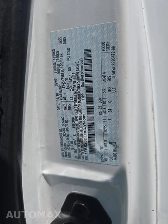 2010 Ford Super Duty E-350 Wagon XL 138.0" WB - miniatura 14