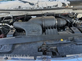 2010 Ford Super Duty E-450 Cutaway DRW – miniatura 16