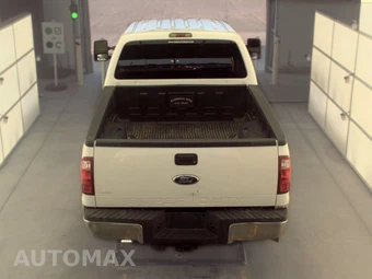 2010 Ford Super Duty F-250 Cabela's Crew Cab Medium Bed - miniatura 5