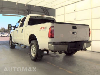 2010 Ford Super Duty F-250 Cabela's Crew Cab Medium Bed - miniatura 6