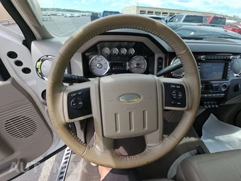 2010 Ford Super Duty F-250 Lariat Crew Cab Long Bed - miniatura 10