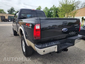 2010 Ford Super Duty F-250 Lariat Crew Cab Long Bed - miniatura 2