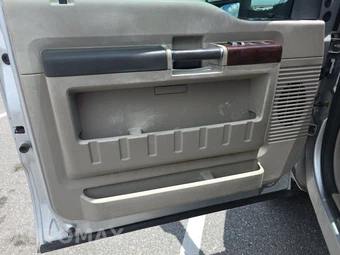 2010 Ford Super Duty F-250 Lariat Crew Cab Medium Bed - miniatura 9