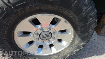 2010 Ford Super Duty F-250 Lariat Crew Cab Medium Bed - miniatura 30