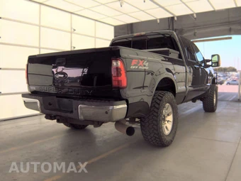 2010 Ford Super Duty F-250 Lariat Crew Cab Medium Bed - miniatura 4