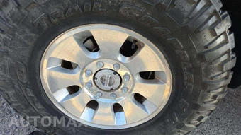 2010 Ford Super Duty F-250 Lariat Crew Cab Medium Bed - miniatura 44