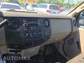 2010 Ford Super Duty F-350 Cab Chassis XLT Regular Cab DRW - miniatura 11