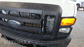 2010 Ford Super Duty F-350 Cab Chassis XLT Regular Cab DRW - miniatura 31