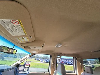 2010 Ford Super Duty F-350 King Ranch Crew Cab Long Bed - miniatura 17