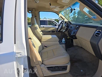 2010 Ford Super Duty F-350 King Ranch Crew Cab Long Bed - miniatura 8