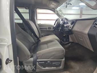 2010 Ford Super Duty F-350 Lariat Crew Cab Medium Bed - miniatura 8