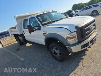 2010 Ford Super Duty F-550 Cab Chassis XL Crew Cab DRW - miniatura 3