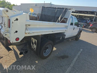 2010 Ford Super Duty F-550 Cab Chassis XL Crew Cab DRW - miniatura 4