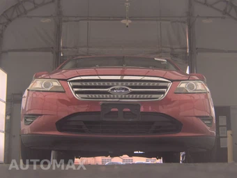 2010 Ford Taurus SEL – miniatura 3