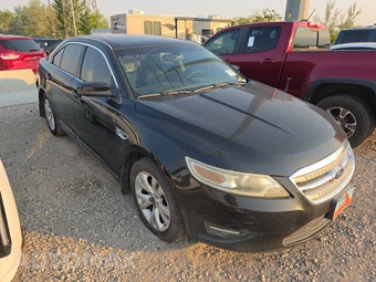 2010 Ford Taurus SEL – miniatura 3