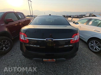2010 Ford Taurus SEL – miniatura 5