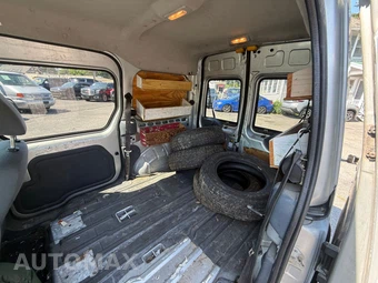 2010 Ford Transit Connect Passenger Wagon XLT Minivan w/Rear Swing-Out Doors 114.6" WB - miniatura 6